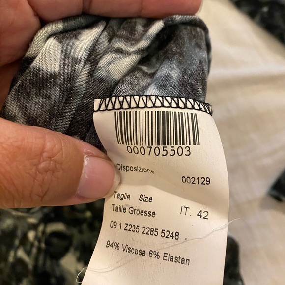 Piazza Sempione Long Sleeve Top (22) - Picture 5 of 6